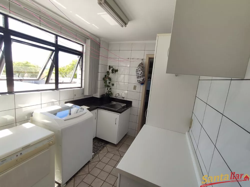 Apartamento à venda com 3 quartos, 143m² - Foto 20