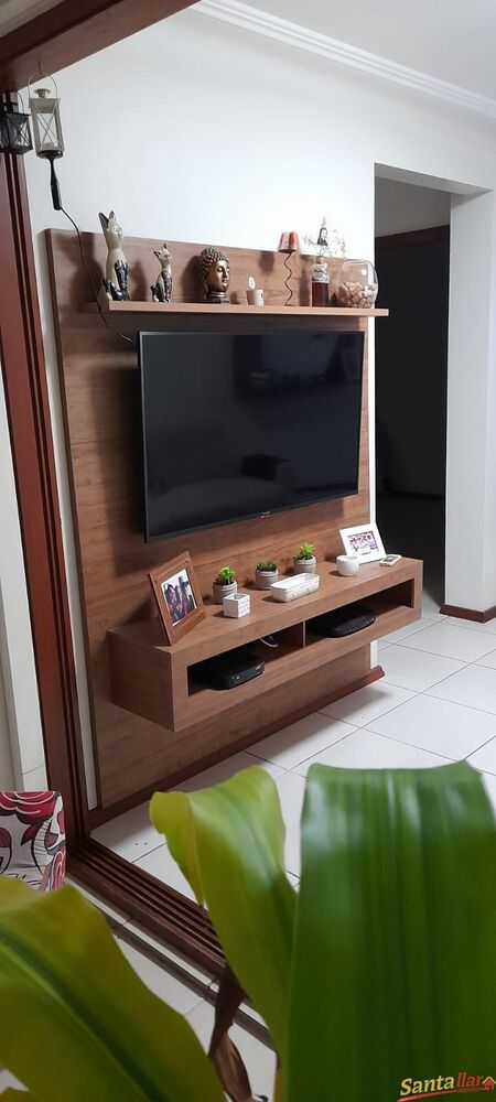 Apartamento à venda com 2 quartos, 70m² - Foto 2