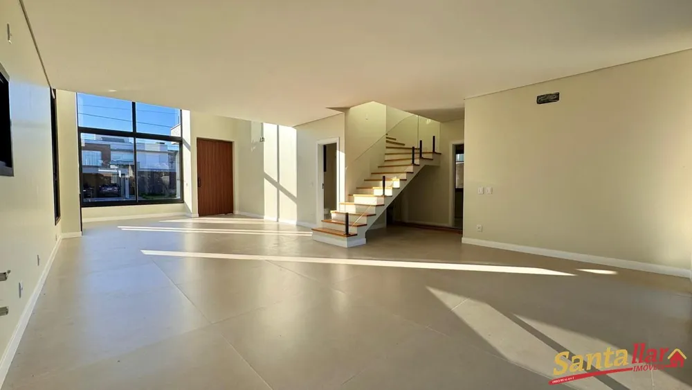 Casa, 3 quartos, 278 m² - Foto 3