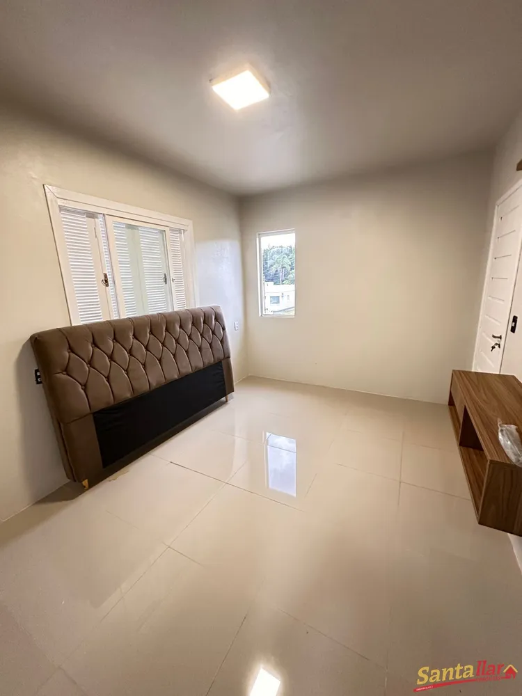 Casa, 4 quartos, 178 m² - Foto 1