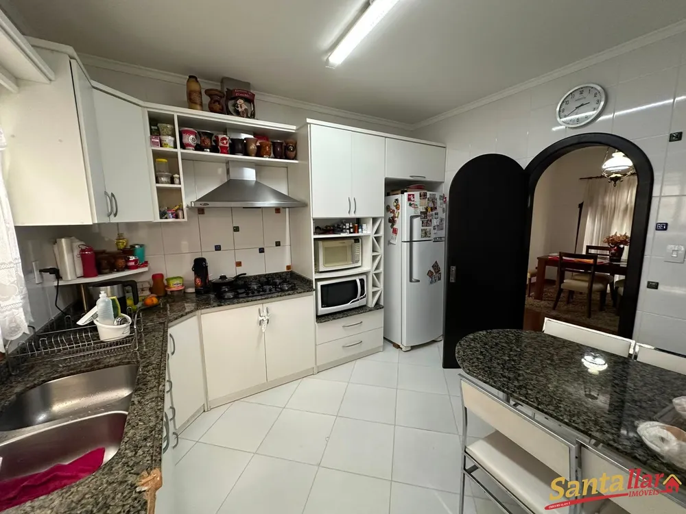 Casa, 3 quartos, 274 m² - Foto 2