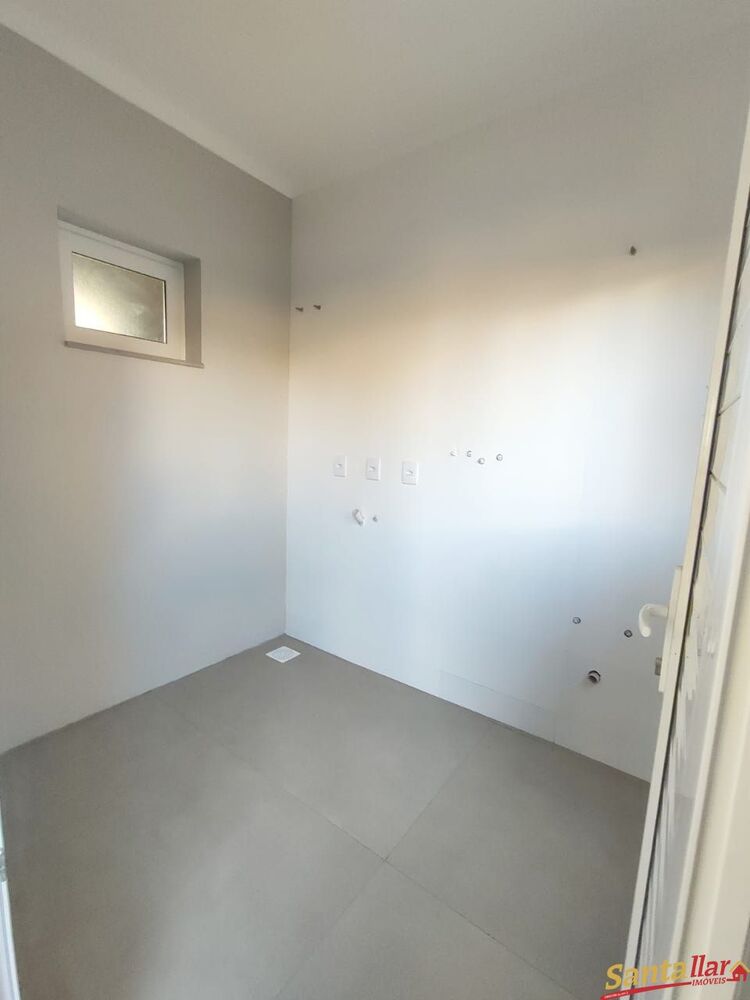 Casa à venda com 3 quartos, 207m² - Foto 14
