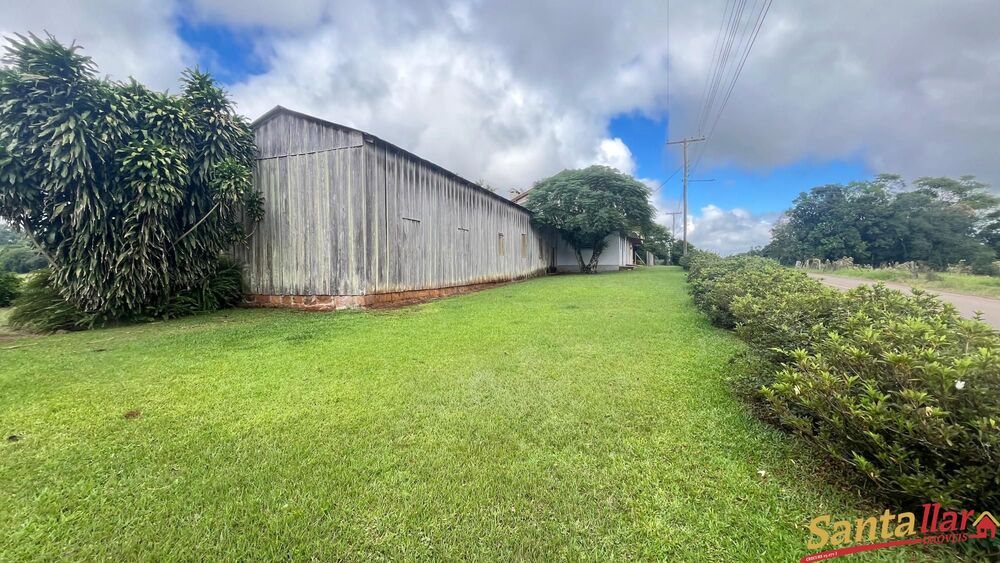 Chácara à venda com 4 quartos, 310m² - Foto 9