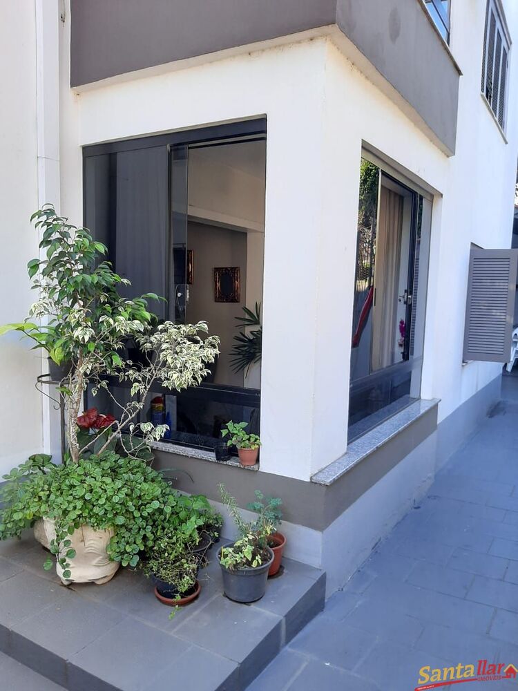 Apartamento à venda com 3 quartos, 93m² - Foto 2