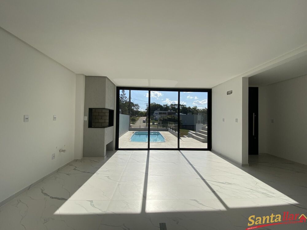 Casa à venda com 3 quartos, 227m² - Foto 3