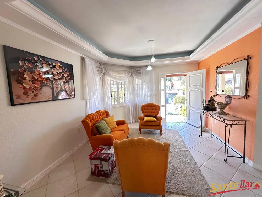 Casa, 3 quartos, 212 m² - Foto 2