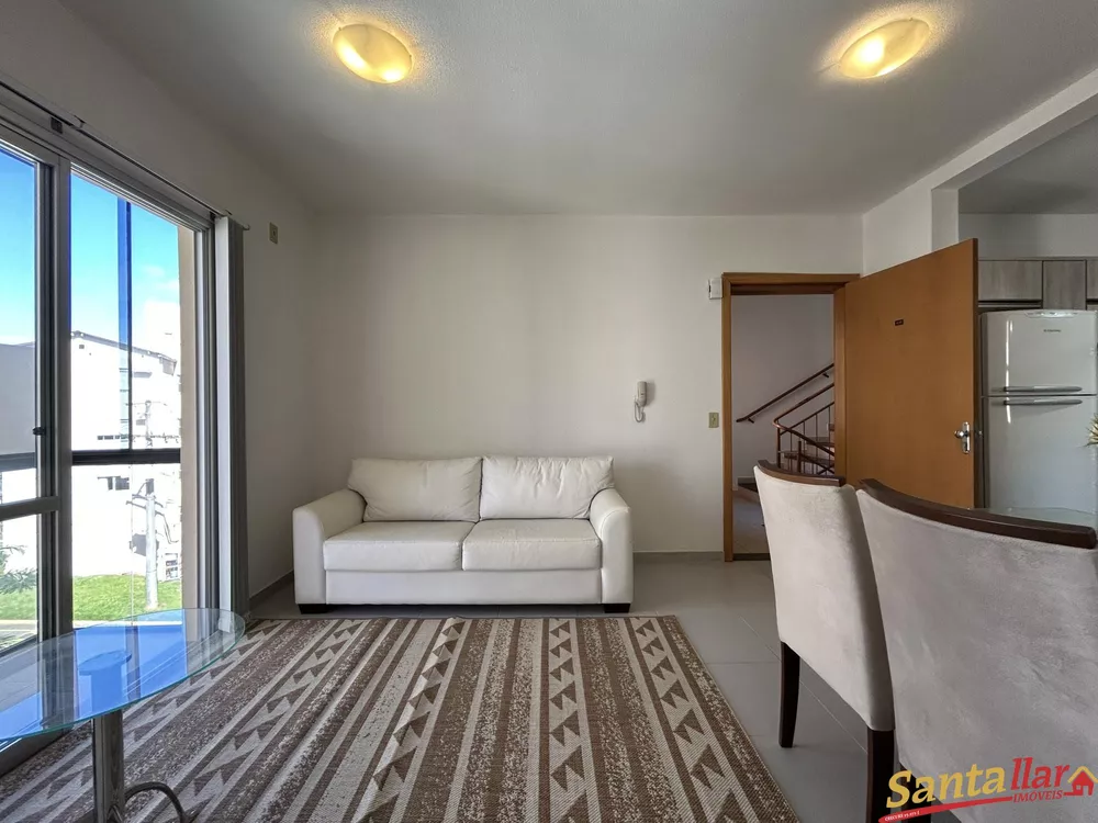 Apartamento à venda com 2 quartos, 50m² - Foto 3