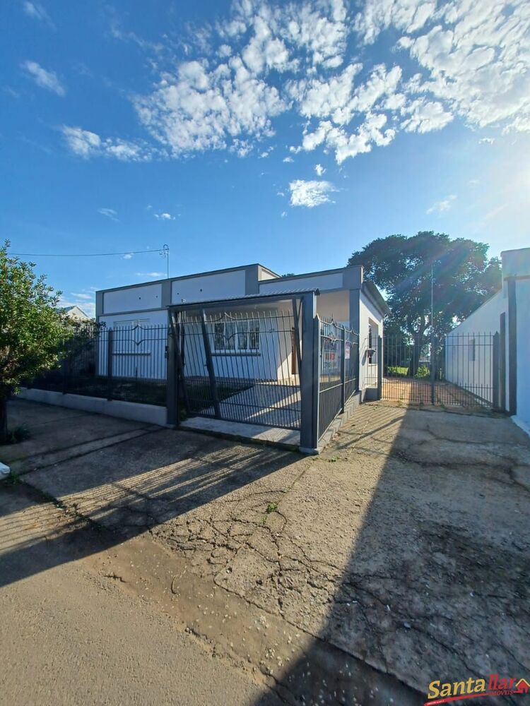 Casa à venda com 3 quartos, 163m² - Foto 1