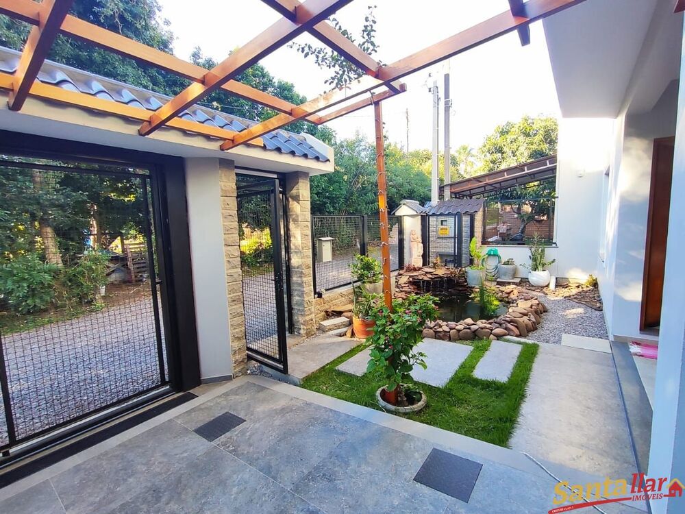 Casa, 3 quartos, 223 m² - Foto 1