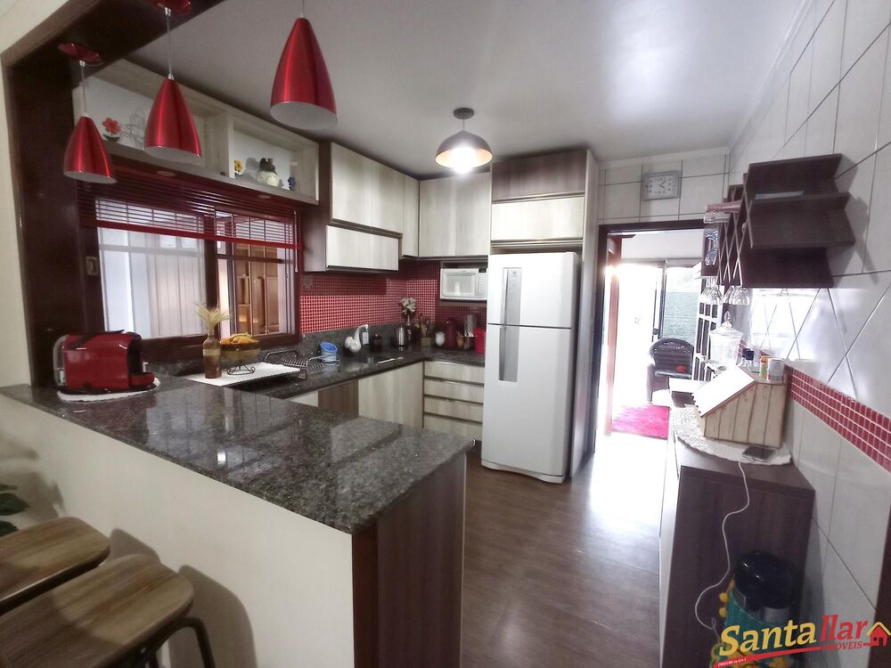 Casa, 3 quartos, 233 m² - Foto 1