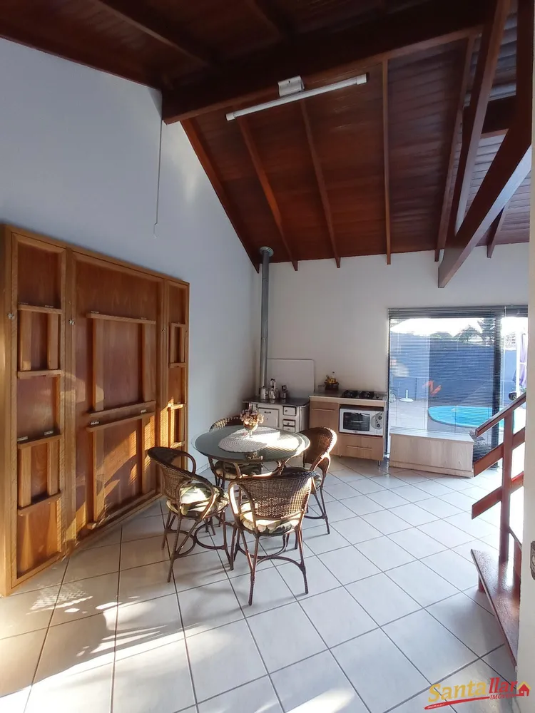 Casa, 3 quartos, 233 m² - Foto 9