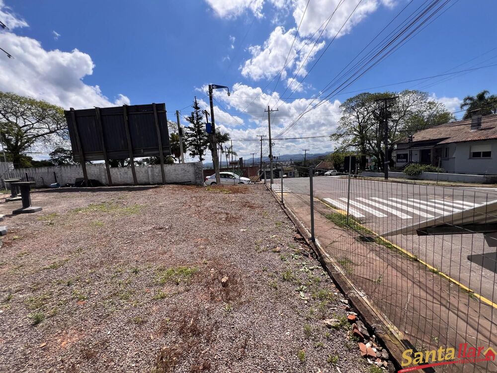 Loteamento e Condomínio, 1484 m² - Foto 1