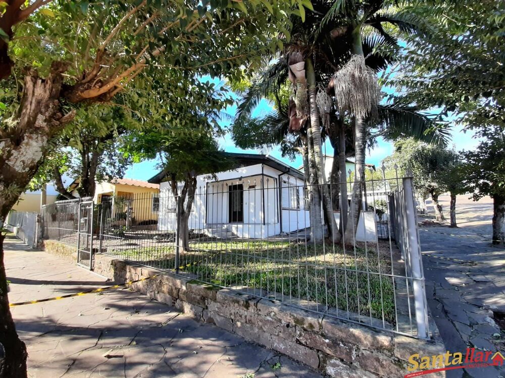 Casa à venda com 3 quartos, 60m² - Foto 1