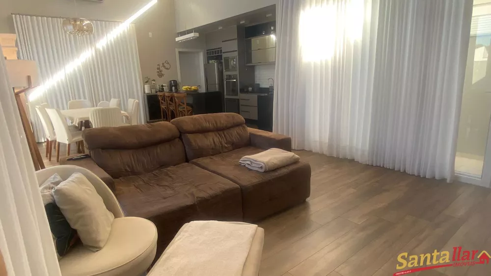 Casa à venda com 3 quartos, 185m² - Foto 4