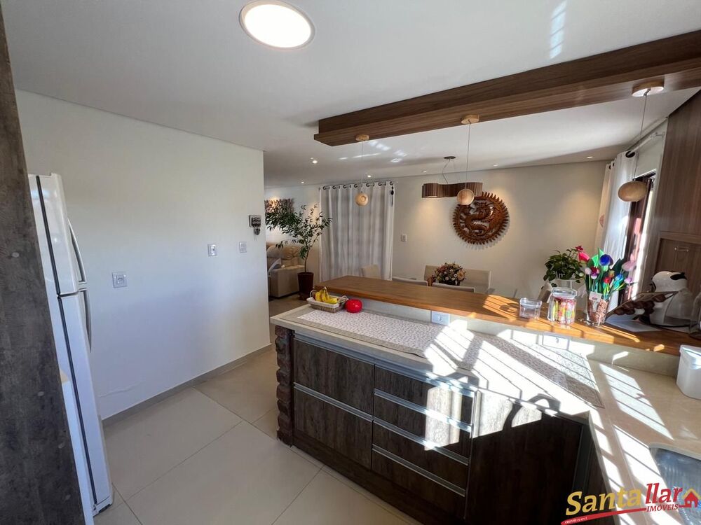 Casa à venda com 3 quartos, 195m² - Foto 6