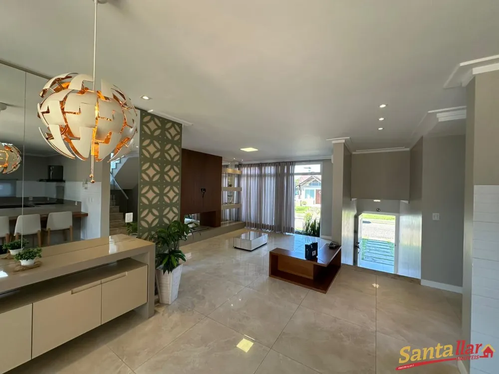 Casa, 3 quartos, 238 m² - Foto 2