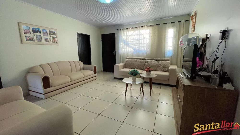 Casa à venda com 3 quartos, 165m² - Foto 2