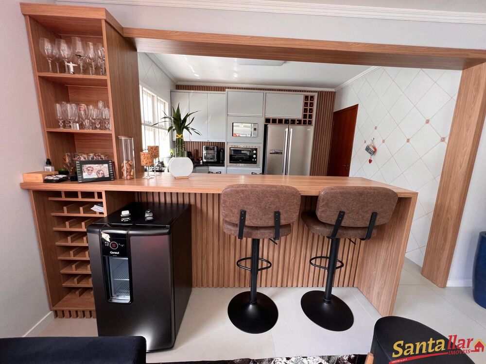Casa à venda com 3 quartos, 168m² - Foto 9
