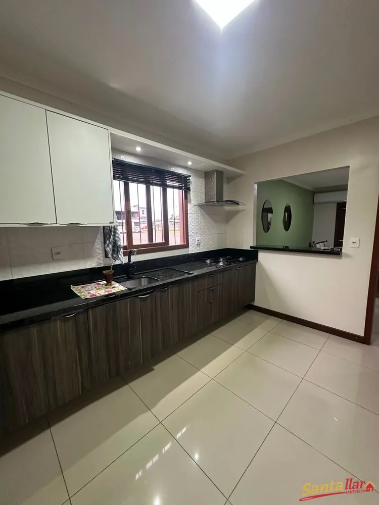 Casa, 3 quartos, 211 m² - Foto 10