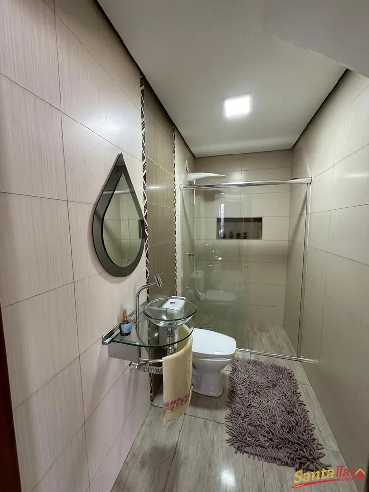 Casa, 2 quartos, 200 m² - Foto 1