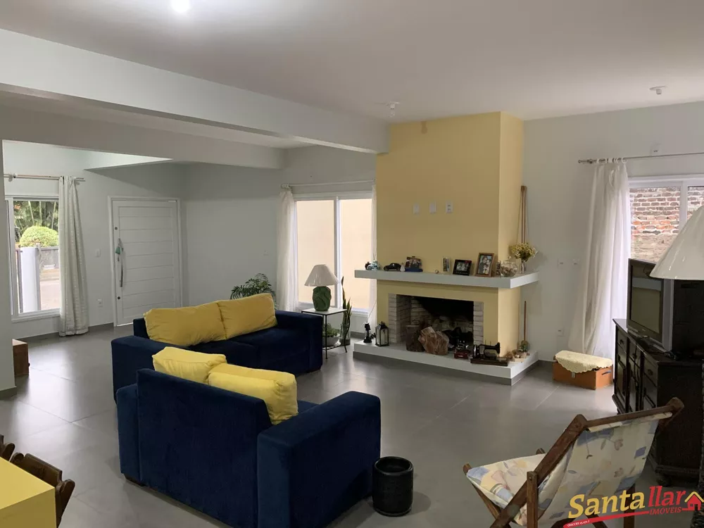 Casa à venda com 2 quartos, 310m² - Foto 3