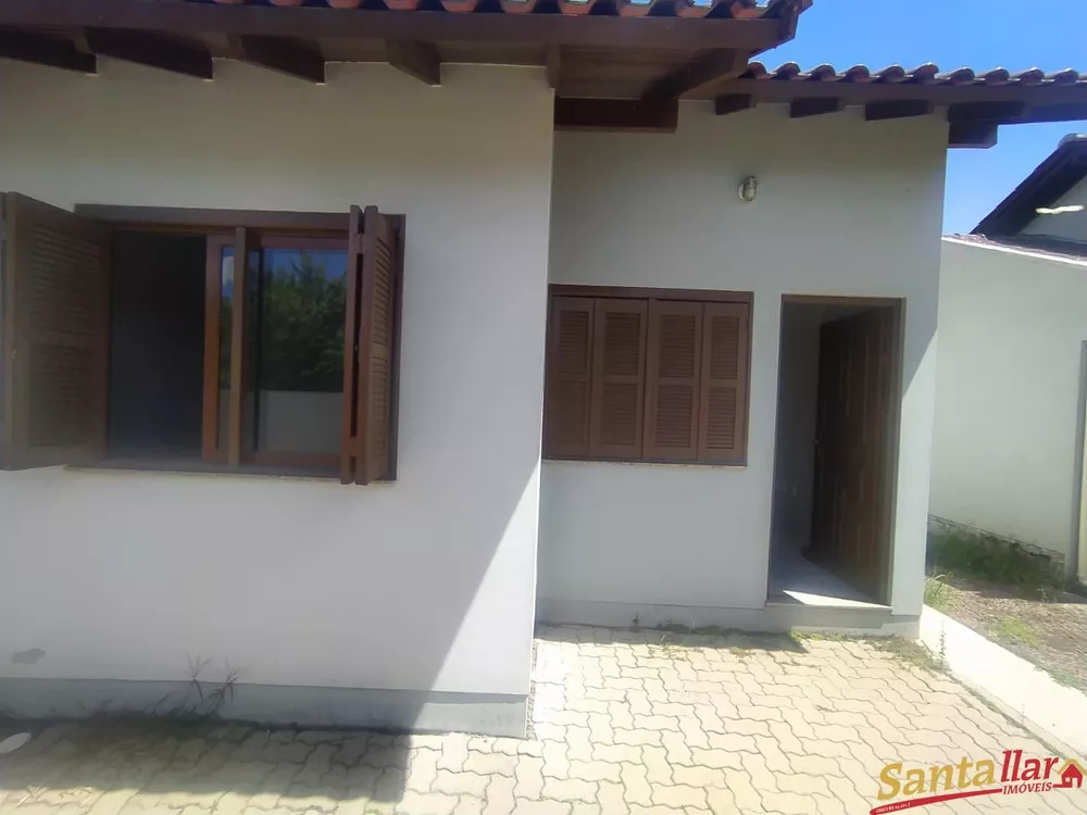 Casa à venda com 2 quartos, 46m² - Foto 2