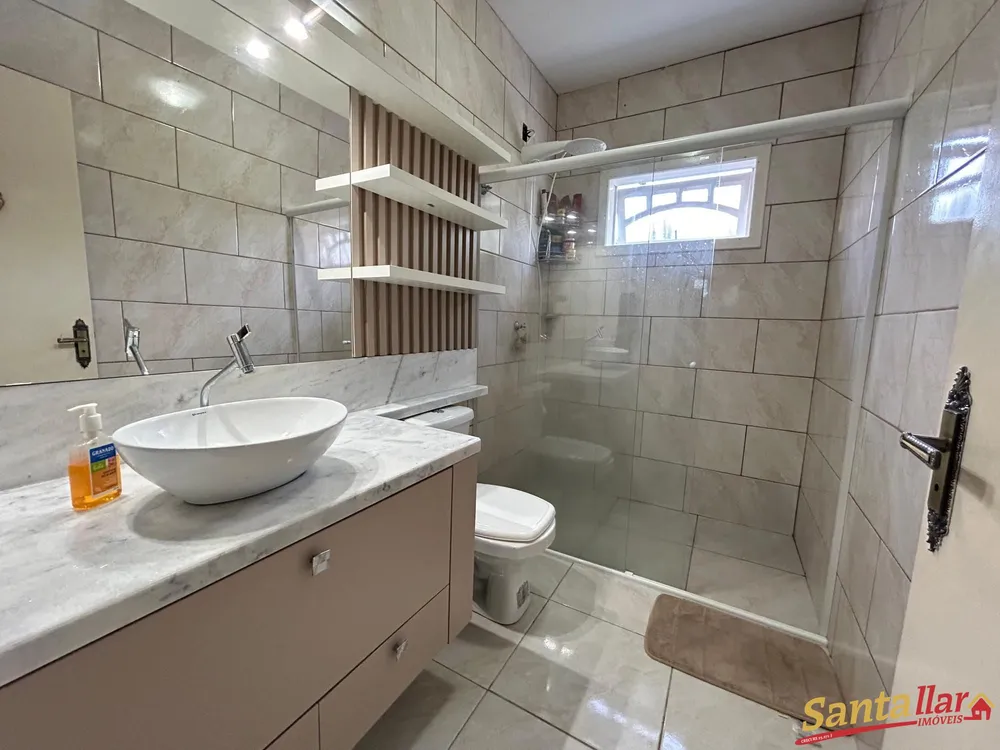 Casa, 3 quartos, 231 m² - Foto 2