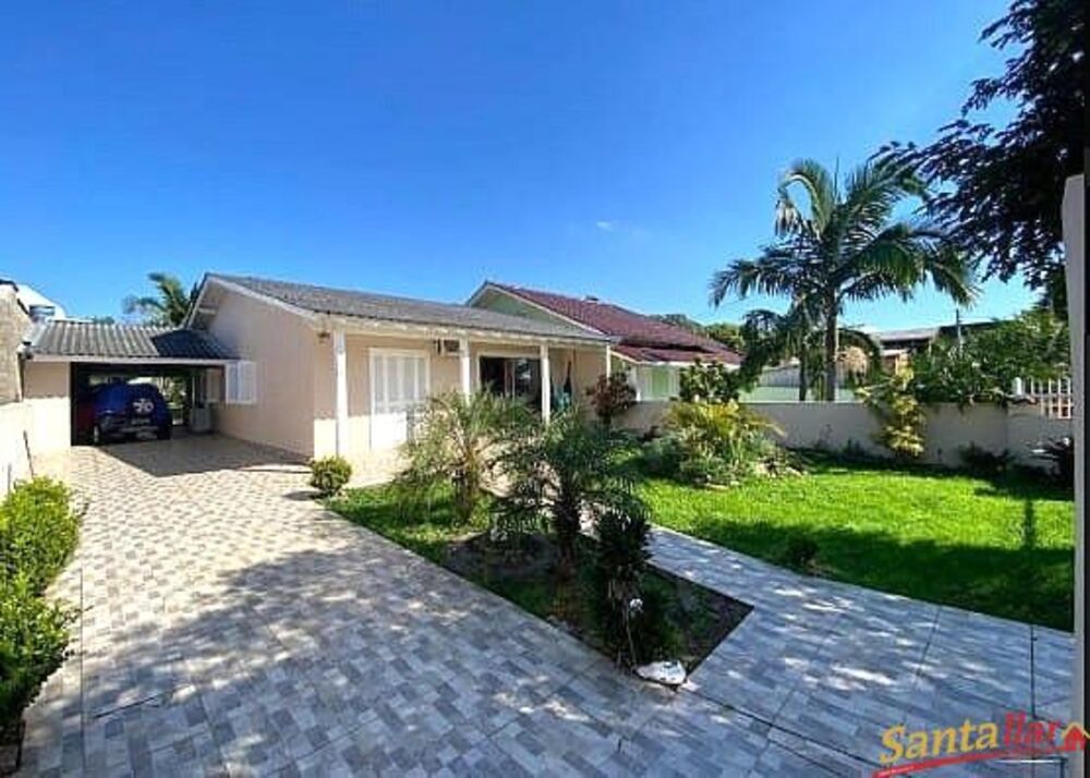 Casa, 3 quartos, 203 m² - Foto 1