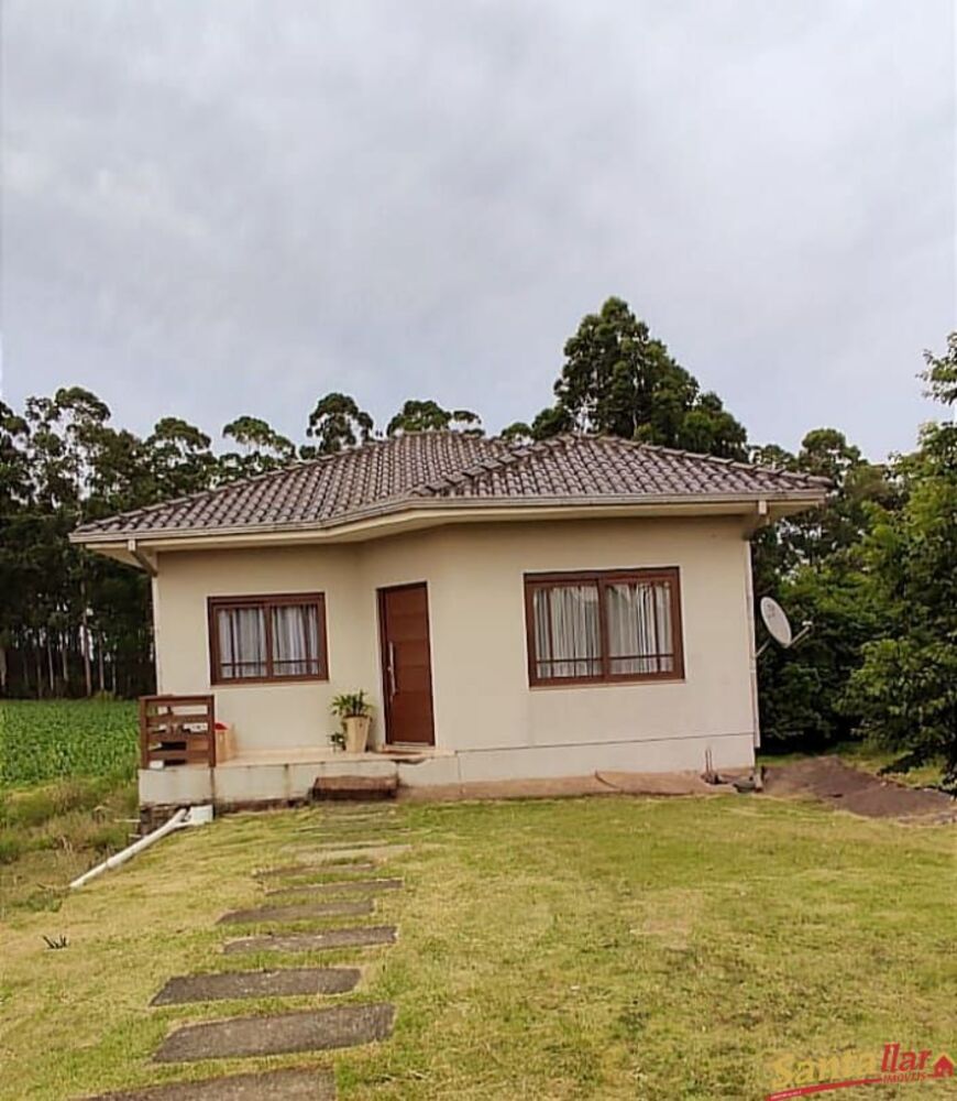 Casa à venda com 1 quarto, 60m² - Foto 2