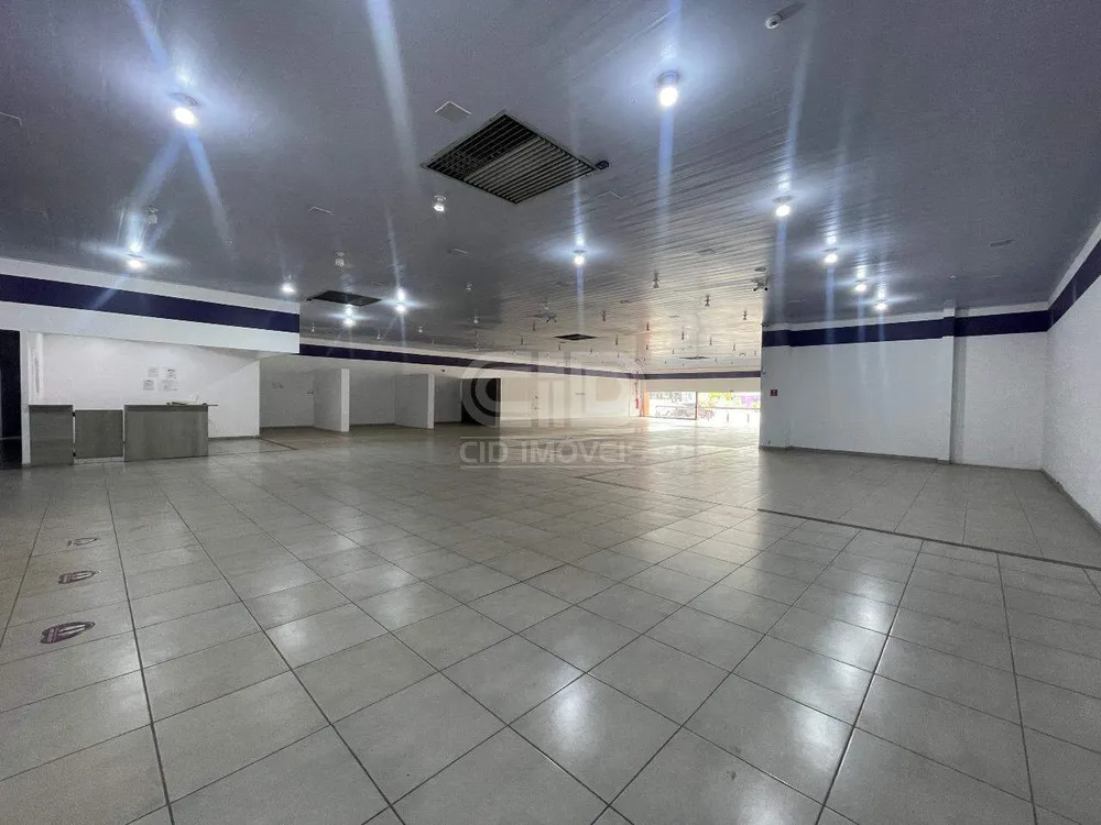 Sala-Conjunto, 1220 m² - Foto 3