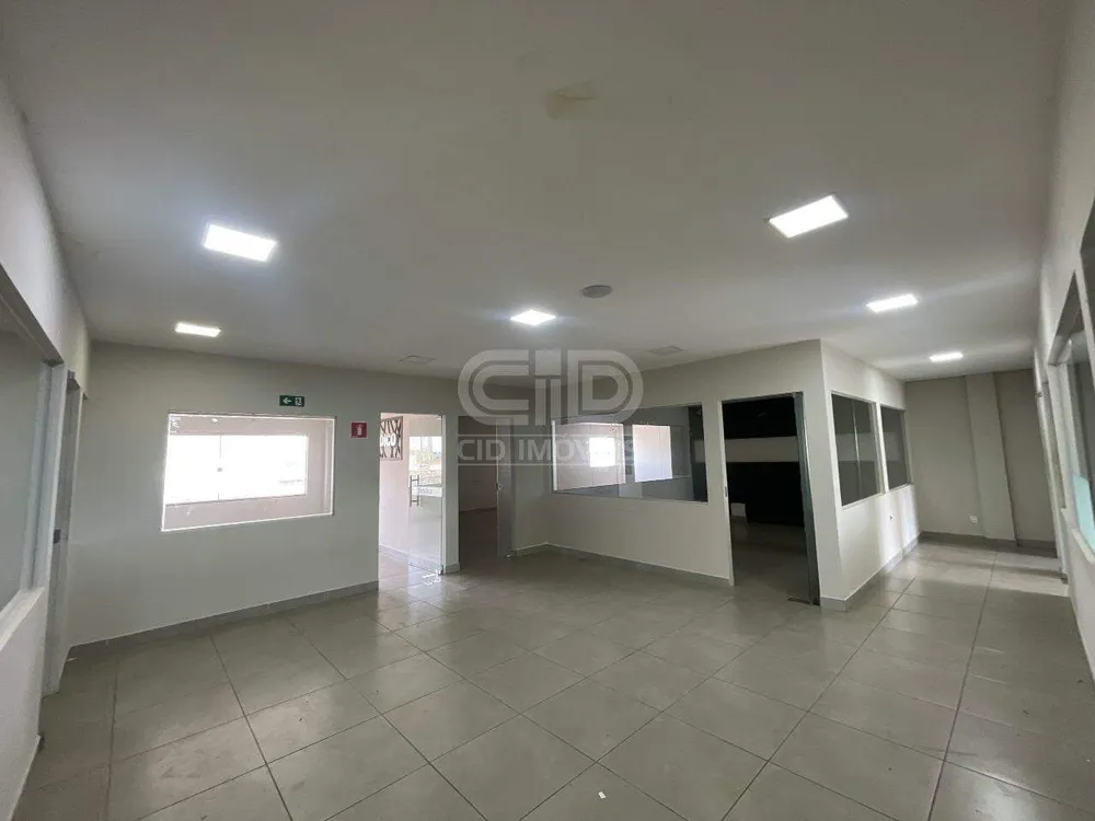 Sala-Conjunto, 1220 m² - Foto 9