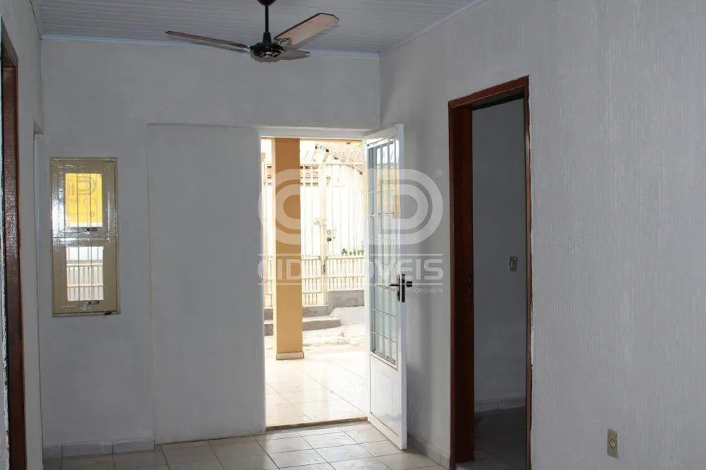 Casa, 3 quartos, 129 m² - Foto 2