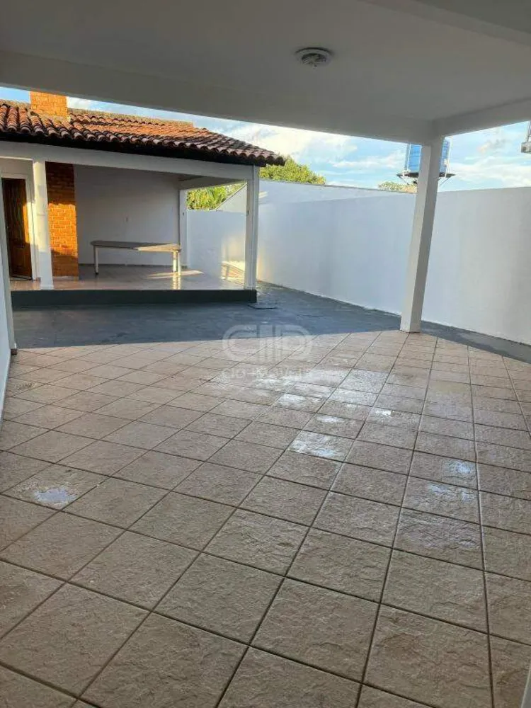 Casa, 3 quartos, 391 m² - Foto 1