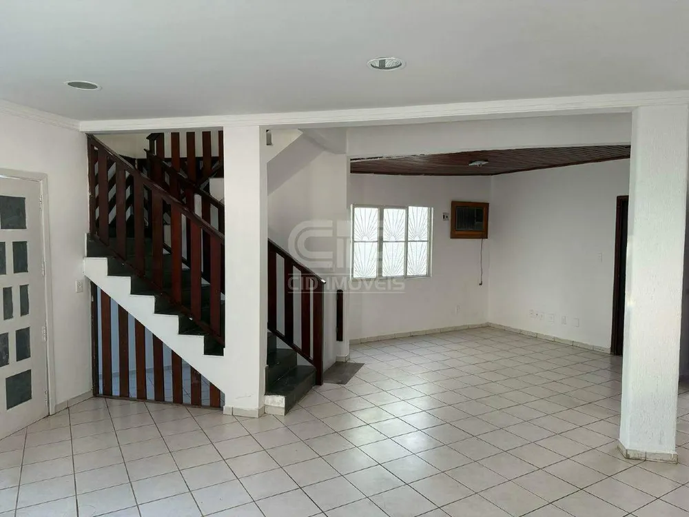 Casa, 3 quartos, 391 m² - Foto 3