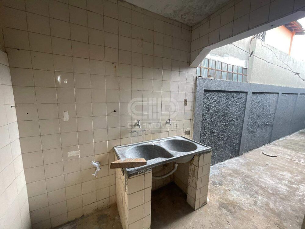 Casa para alugar com 3 quartos, 144m² - Foto 13