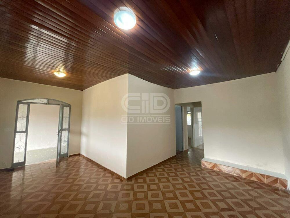 Casa para alugar com 3 quartos, 144m² - Foto 3