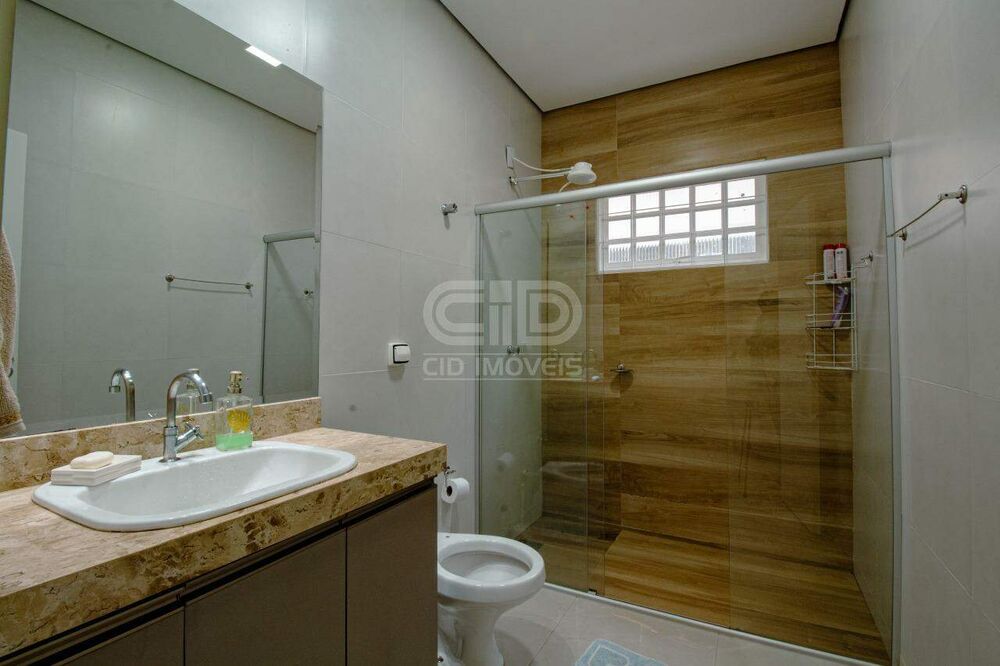 Casa, 3 quartos, 220 m² - Foto 18