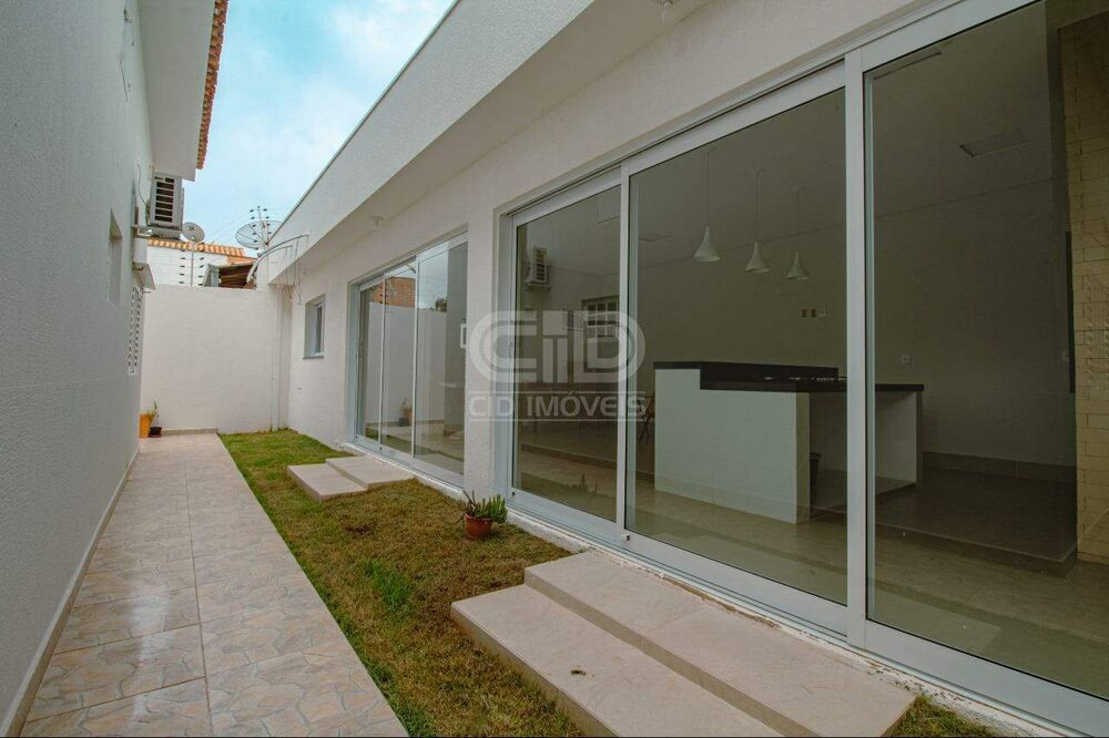 Casa, 3 quartos, 220 m² - Foto 17