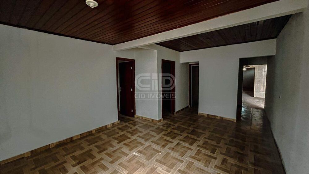 Casa à venda com 3 quartos, 174m² - Foto 3