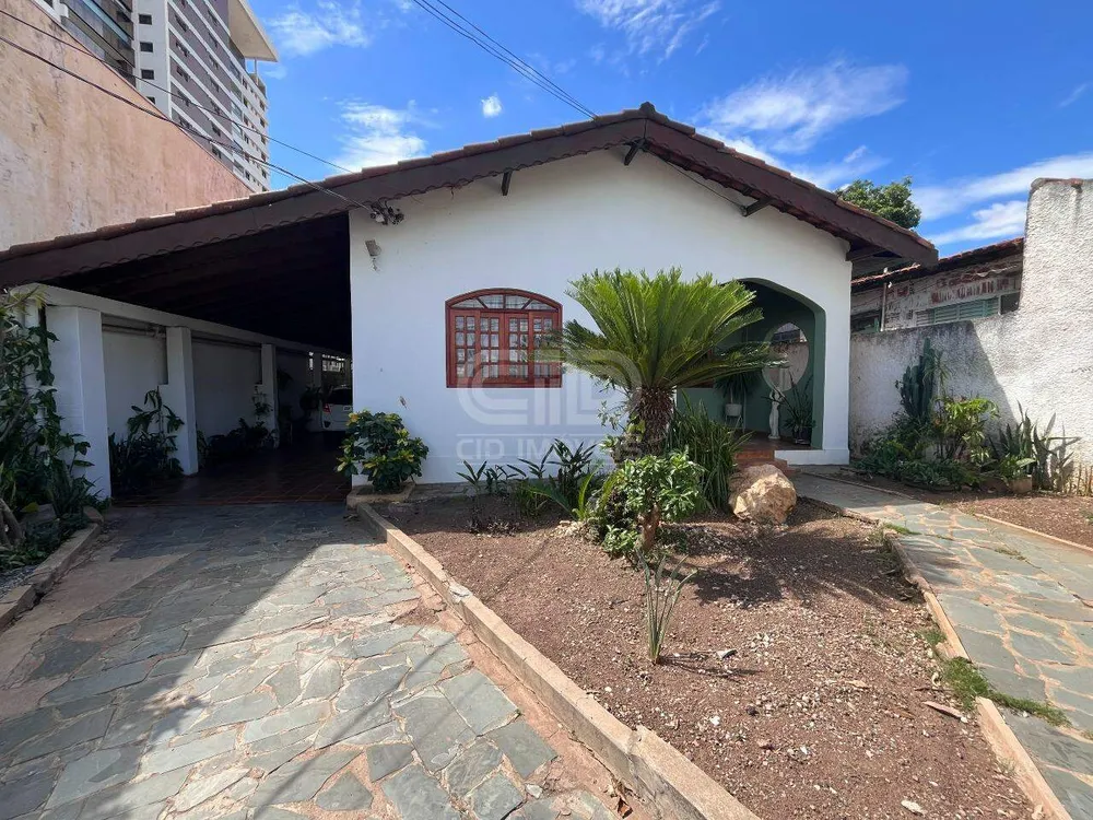 Casa, 3 quartos, 265 m² - Foto 1