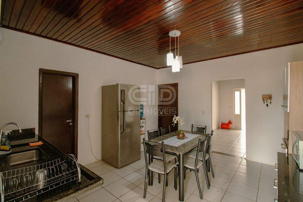 Casa, 3 quartos, 137 m² - Foto 1