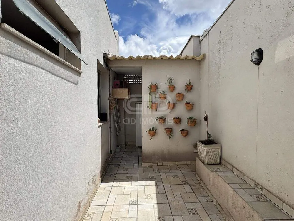 Casa, 4 quartos, 172 m² - Foto 4