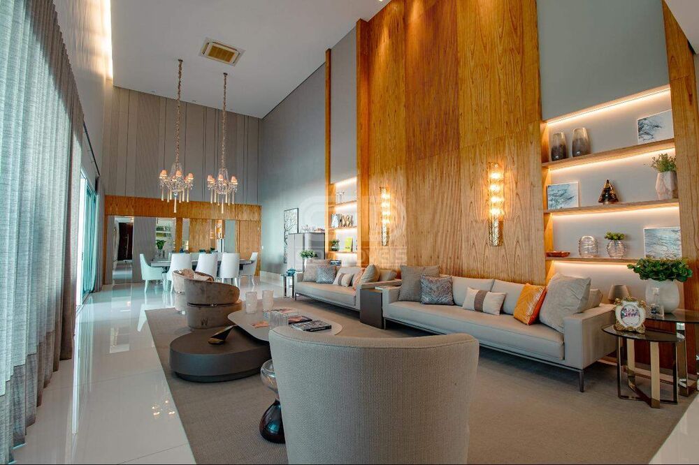 Casa de Condomínio à venda com 3 quartos, 672m² - Foto 2