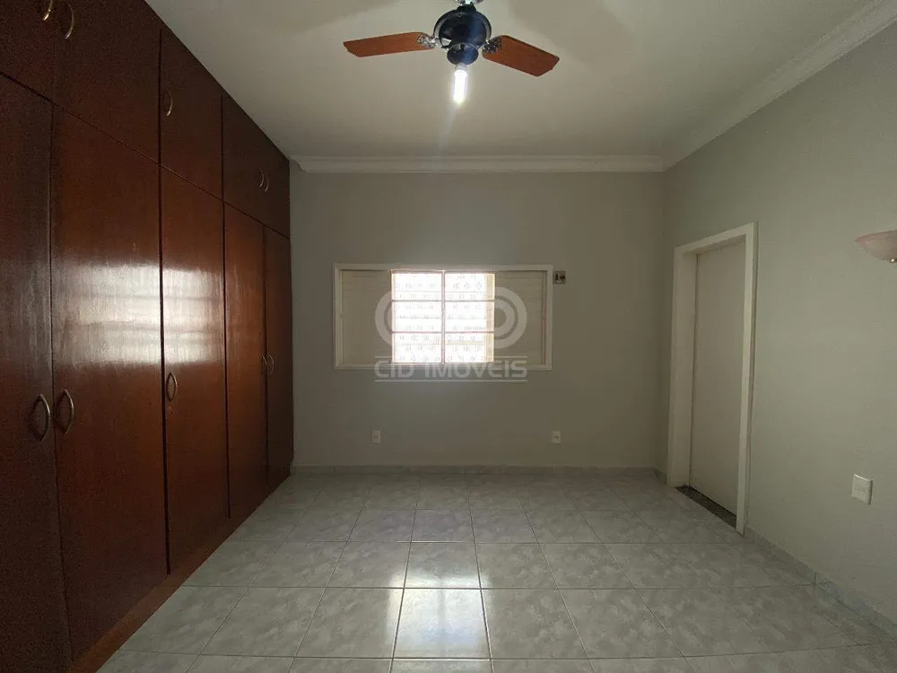 Casa, 3 quartos, 300 m² - Foto 10