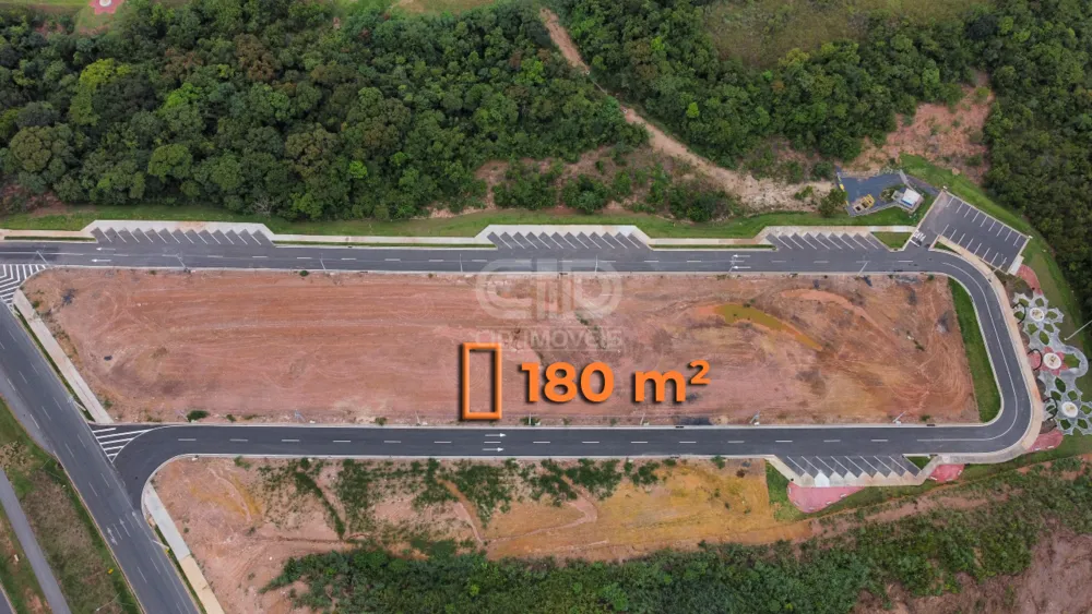 Terreno, 180 m² - Foto 1