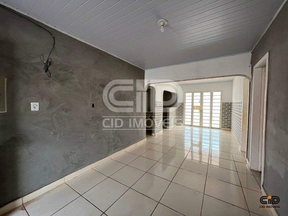 Casa à venda com 3 quartos, 175m² - Foto 3