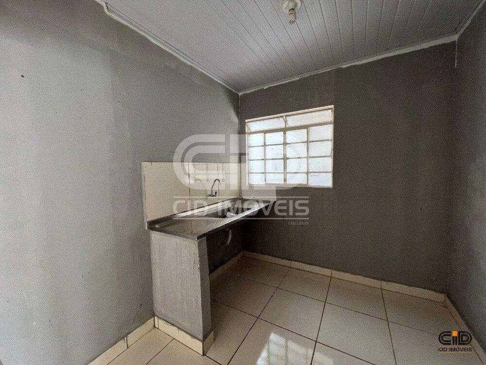 Casa à venda com 3 quartos, 175m² - Foto 8