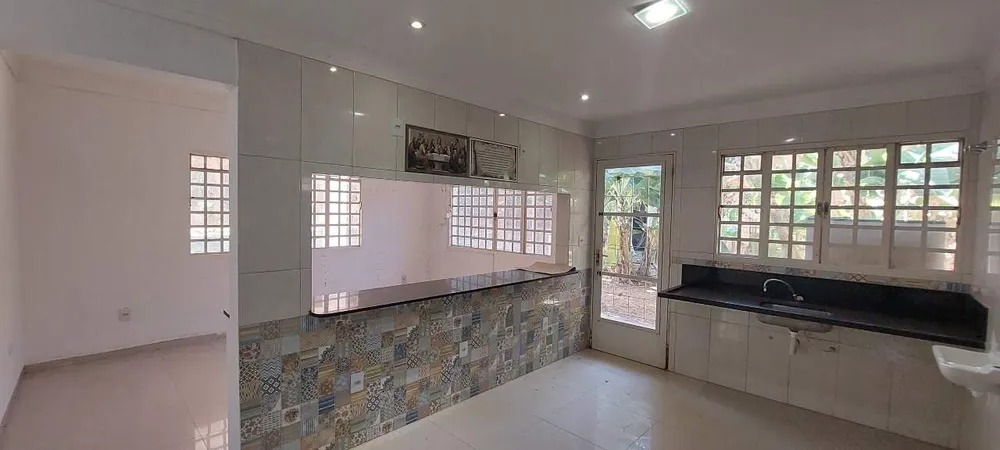 Casa, 4 quartos, 236 m² - Foto 4