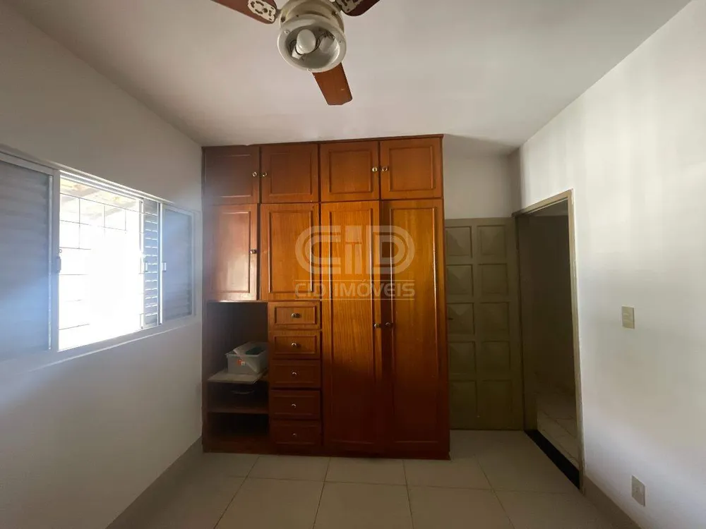 Casa, 6 quartos, 259 m² - Foto 6