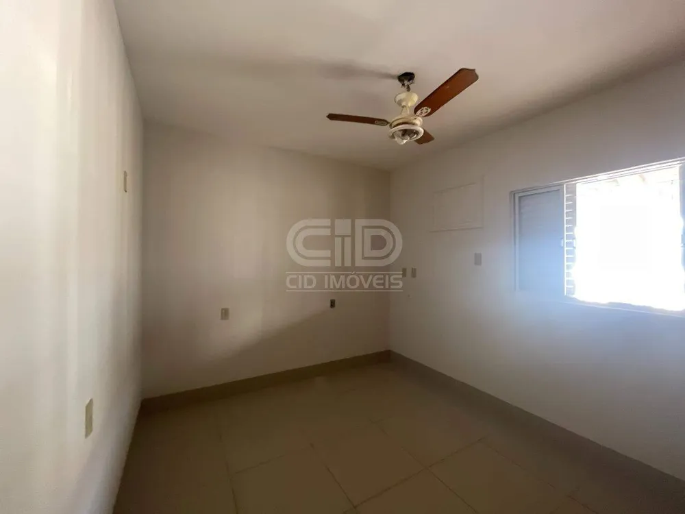 Casa, 6 quartos, 259 m² - Foto 8